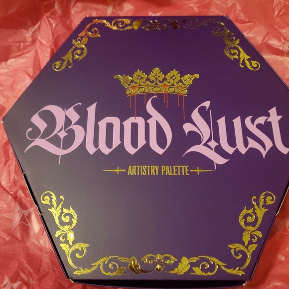 Bnib blood lust collection palette *PRICE DROP**